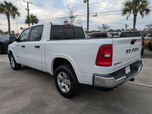 New 2026 RAM 1500 4x4 Crew Cab image 6
