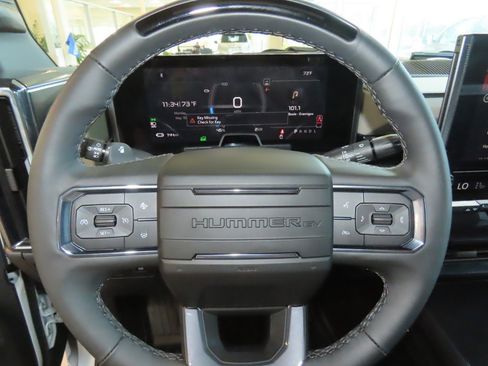 Used 2026 GMC Hummer EV SUV w/ LPO, Dark Essentials Package AWD/4WD image 24