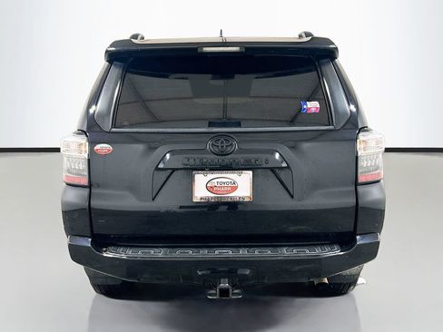 Used 2021 Toyota 4Runner SR5 RWD image 5