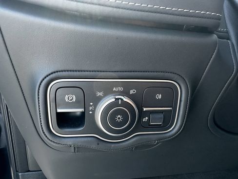 Certified 2025 Mercedes-Benz G 550 image 35