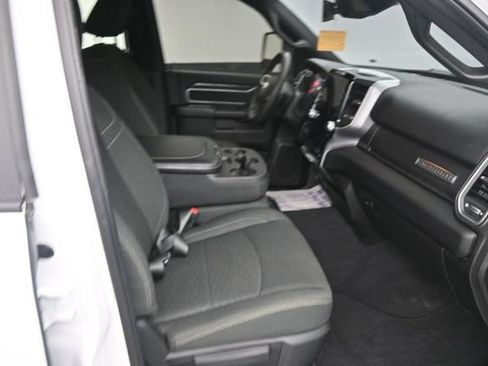 Used 2025 RAM 2500 Big Horn AWD/4WD image 10