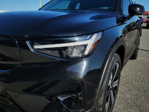 Used 2023 Volvo XC40 Recharge Plus AWD/4WD image 31