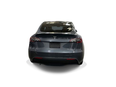 Certified 2023 Tesla Model Y Long Range AWD/4WD image 5