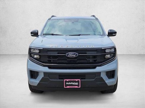 New 2026 Ford Expedition Active RWD image 5