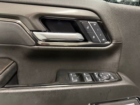 Certified 2025 GMC Sierra 2500 AT4 w/ AT4 Premium Plus Package image 14