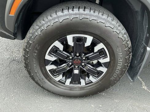 Used 2024 Nissan Frontier PRO-4X w/ Technology Package AWD/4WD image 12
