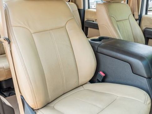 Used 2014 Ford F250 Lariat w/ Lariat Ultimate Package AWD/4WD image 45