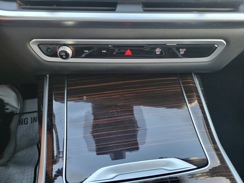 Used 2026 BMW X7 xDrive40i AWD/4WD image 24