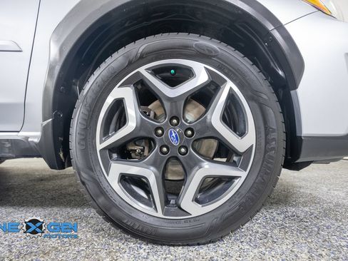 Used 2019 Subaru Crosstrek 2.0i Limited w/ Moonroof Package w/Navigation AWD/4WD image 43