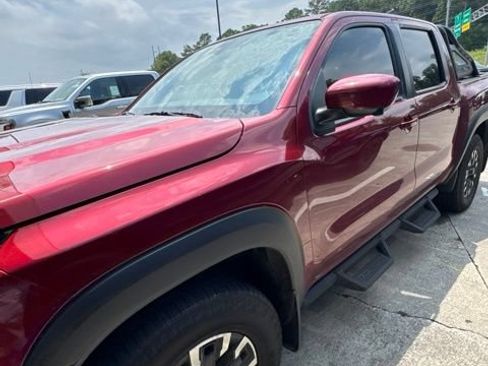 Used 2023 Nissan Frontier PRO-4X w/ Pro Convenience Package AWD/4WD image 11