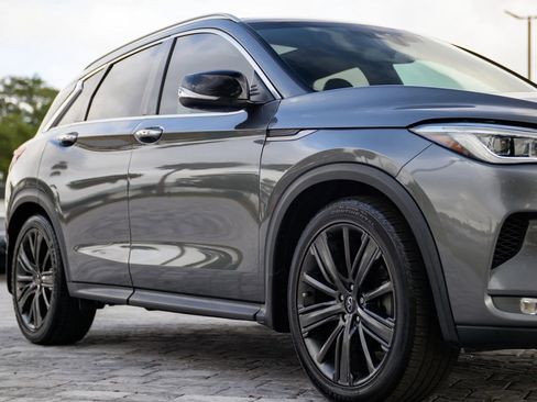 Used 2020 INFINITI QX50 Essential w/ Edition 30 Package image 3