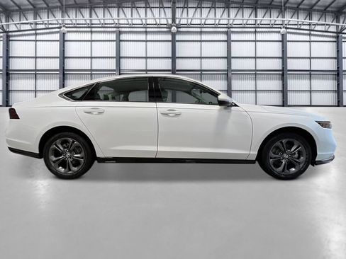 New 2026 Honda Accord EX-L image 8