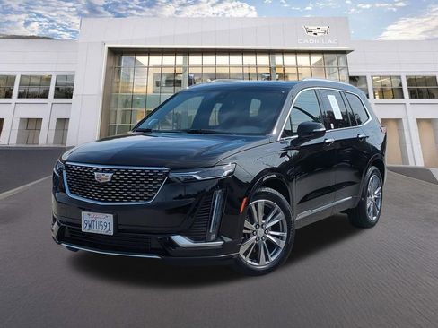 Used 2025 Cadillac XT6 Premium Luxury FWD image 1