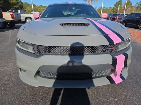 Used 2019 Dodge Charger GT w/ Performance Handling Group image 9