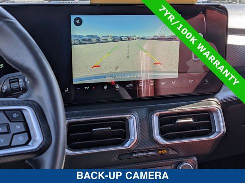 Certified 2024 Ford Mustang Premium image 25