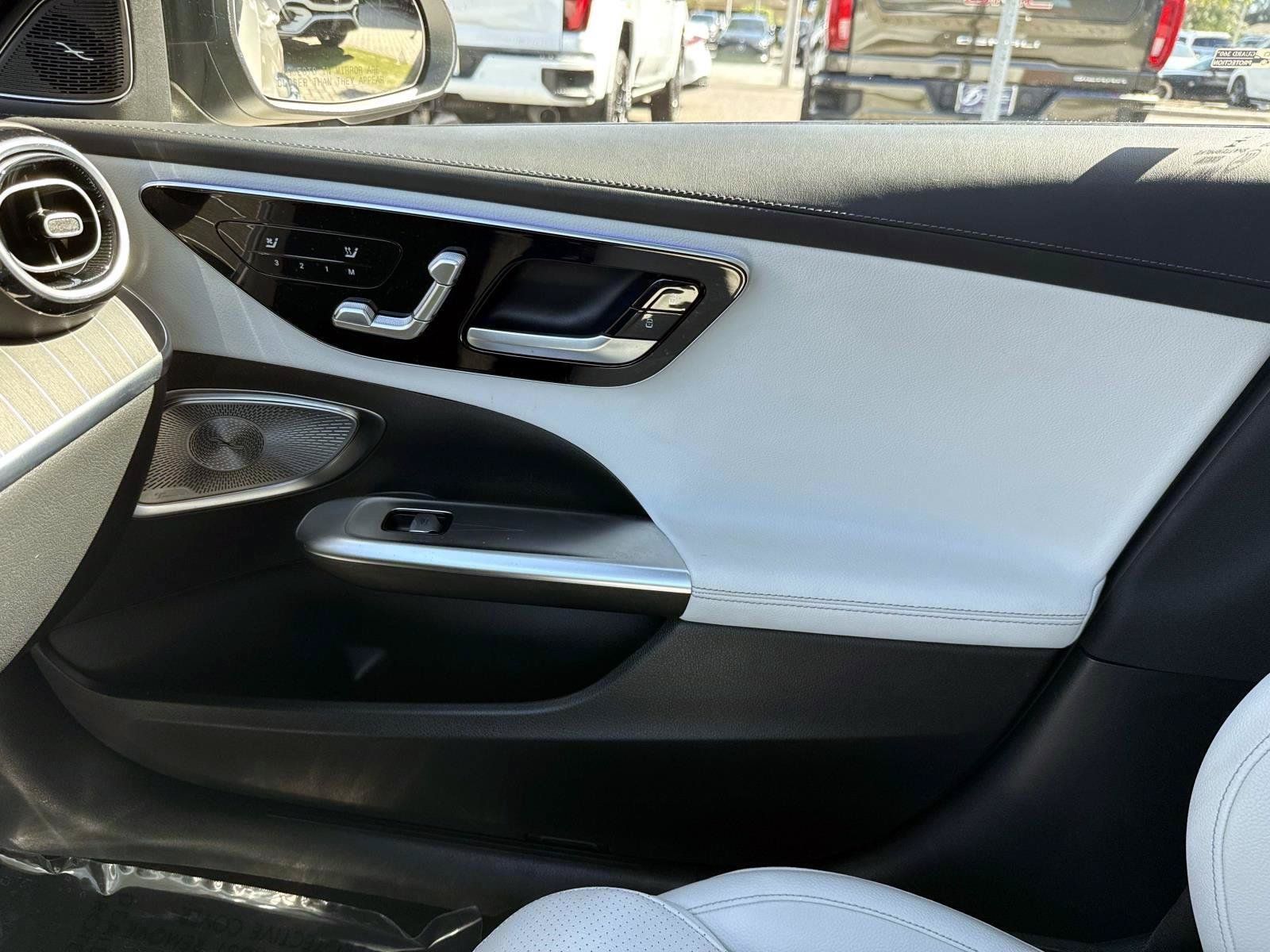 Certified 2024 Mercedes-Benz C 300 Sedan image 18