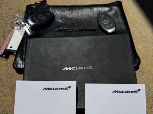 Used 2019 McLaren 570S Spider RWD image 37