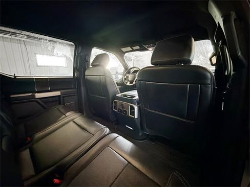 Used 2022 Ford F350 Lariat w/ Lariat Ultimate Package image 11