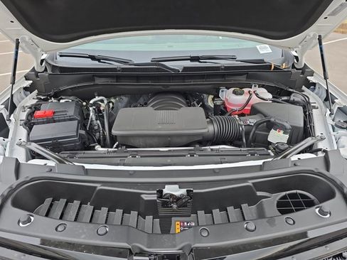 Certified 2025 Cadillac Escalade ESV Sport Platinum image 31