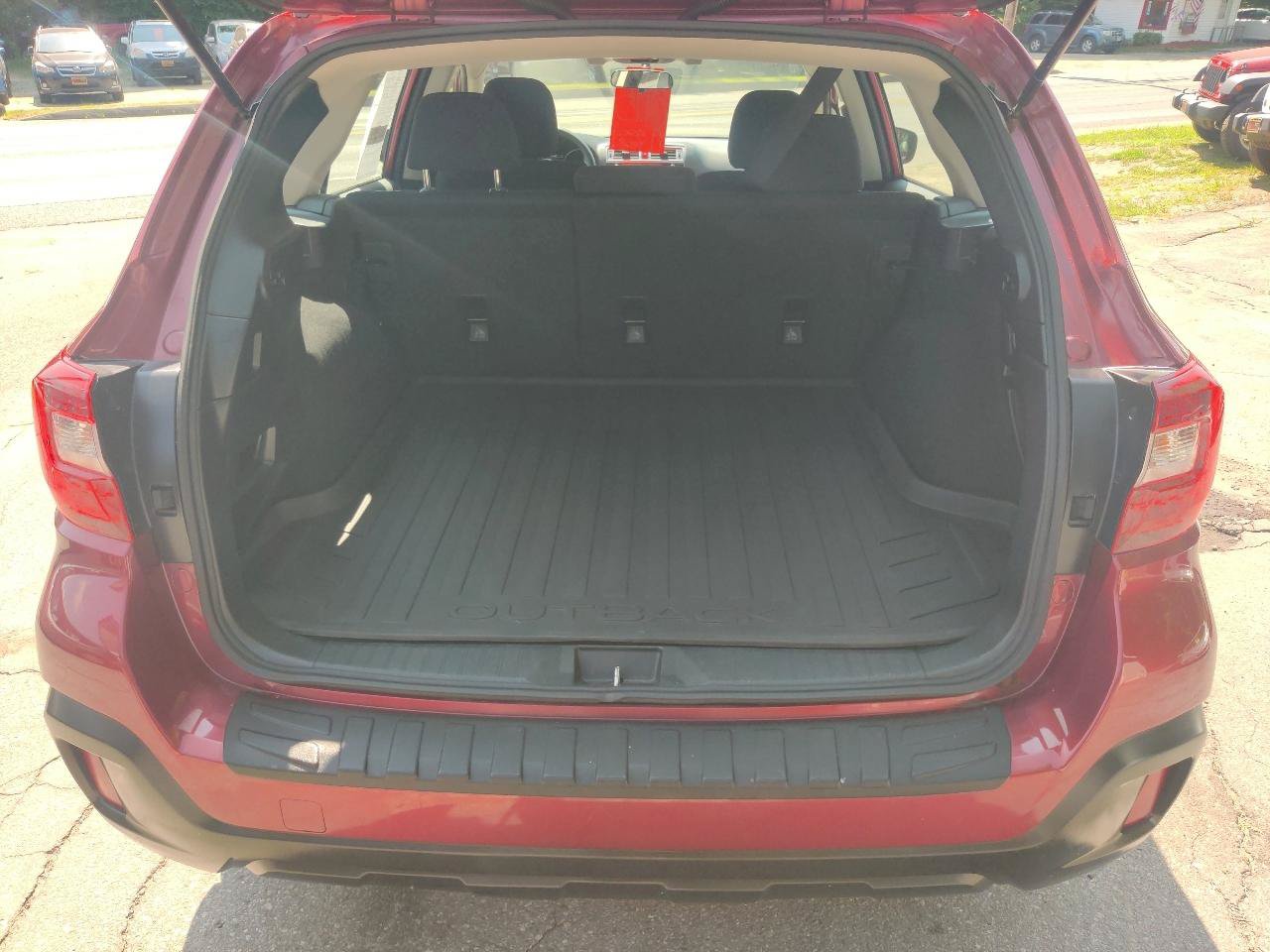 Used 2019 Subaru Outback 2.5i AWD/4WD image 15