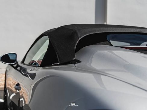 Used 2021 Porsche 718 Boxster Spyder RWD image 16