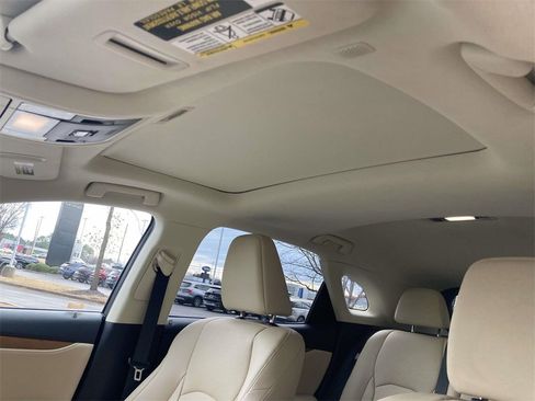 Used 2022 Lexus RX 350 FWD w/ Premium Package image 13