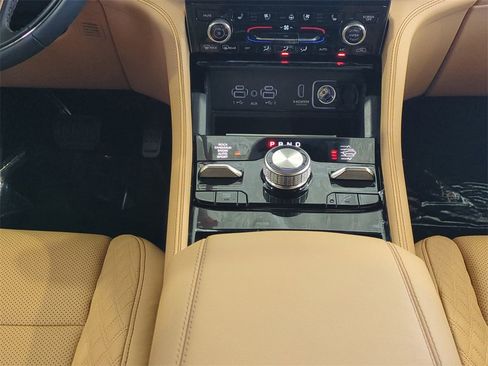 New 2025 Jeep Grand Cherokee Summit image 20