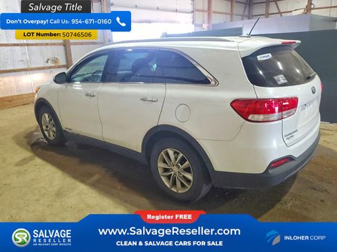 Used 2018 Kia Sorento LX AWD/4WD image 3