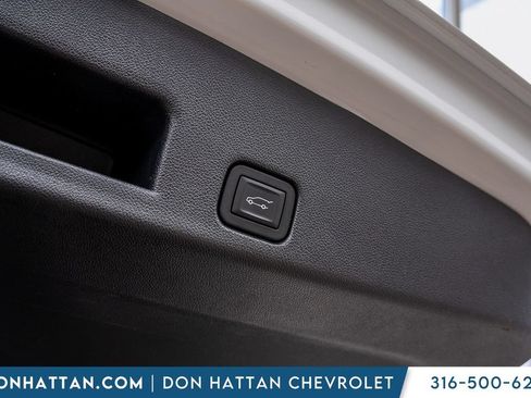 Used 2024 GMC Acadia Elevation FWD image 32
