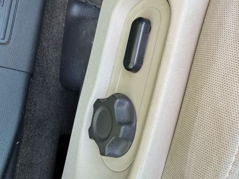 Used 2014 Ford Explorer FWD image 14