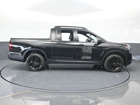 Used 2023 Honda Ridgeline Black Edition image 7