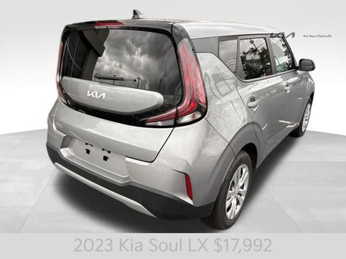 Certified 2023 Kia Soul LX image 8