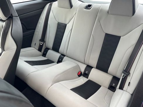 Used 2023 BMW M4 xDrive Competition image 12