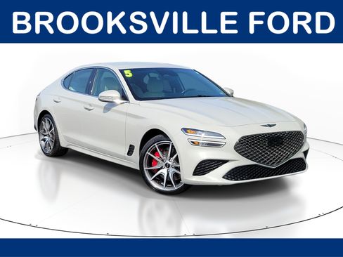 Used 2025 Genesis G70 2.5T RWD image 1