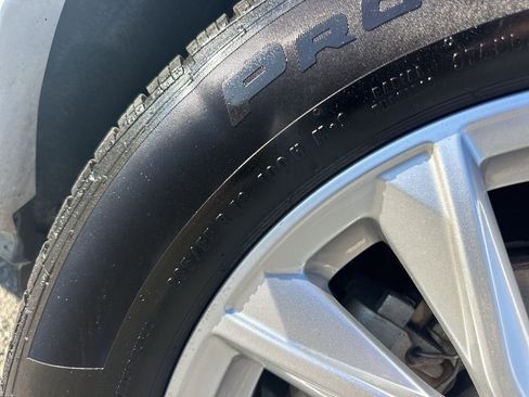 Used 2025 Audi Q3 2.0T Premium image 31