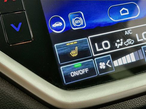 Used 2023 Subaru Ascent Limited w/ Technology Package AWD/4WD image 21