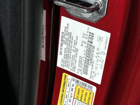 Used 2022 Ford Mustang GT image 34