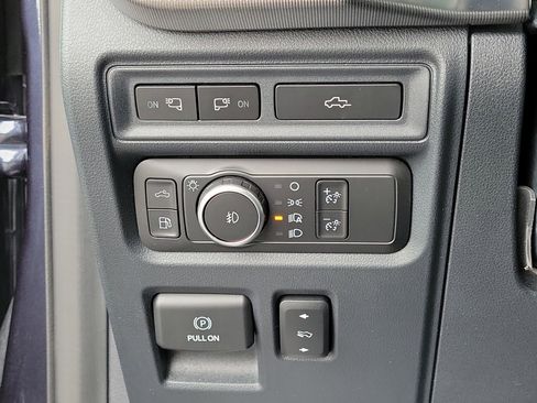 Used 2021 Ford F150 Platinum w/ Equipment Group 701A High image 31