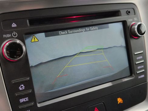 Used 2016 GMC Acadia SLT image 29