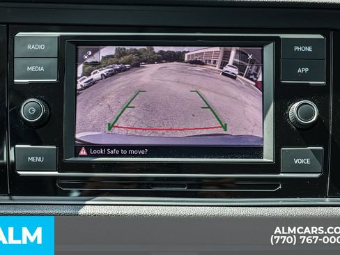 Used 2024 Volkswagen Jetta SE FWD image 34