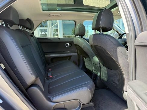 Used 2023 Hyundai Ioniq 5 Limited AWD/4WD image 10