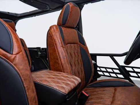 Used 2026 Jeep Wrangler Unlimited Sport image 3