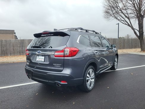 Used 2019 Subaru Ascent Touring image 2