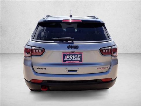 Used 2019 Jeep Compass Trailhawk AWD/4WD image 3