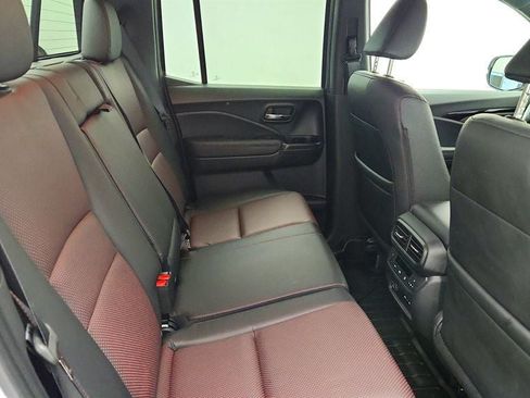 Used 2025 Honda Ridgeline Black Edition image 22