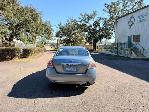 Used 2011 Nissan Altima 2.5 S image 7