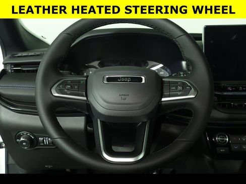 New 2026 Jeep Compass Latitude image 5