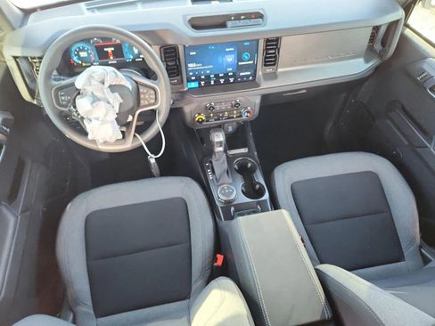 Used 2025 Ford Bronco 4-Door AWD/4WD image 8