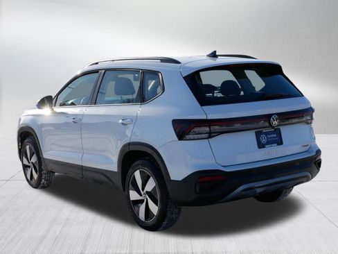 Certified 2025 Volkswagen Taos S image 5
