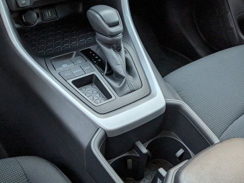 Used 2025 Toyota RAV4 LE image 15